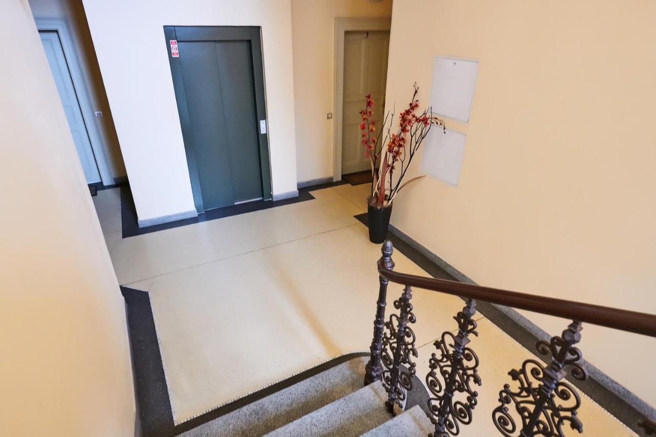 Halkova 5 * Prag